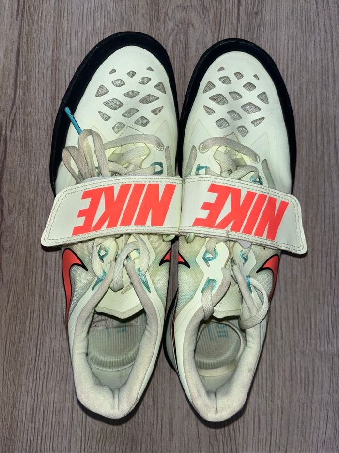 Chaussure athlétisme
