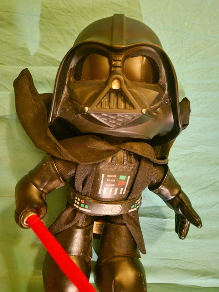 Peluche dark vador électronique - photo numéro 2