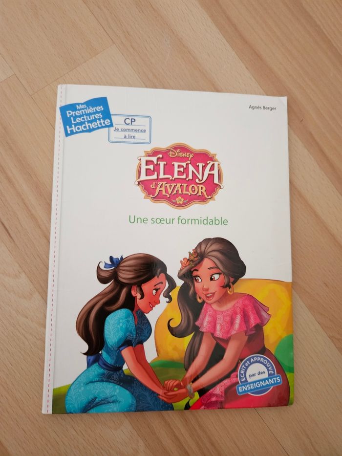 Mes premières lectures CP
TOME Une sœur formidable
COLLECTION  Elena D'Alvalor