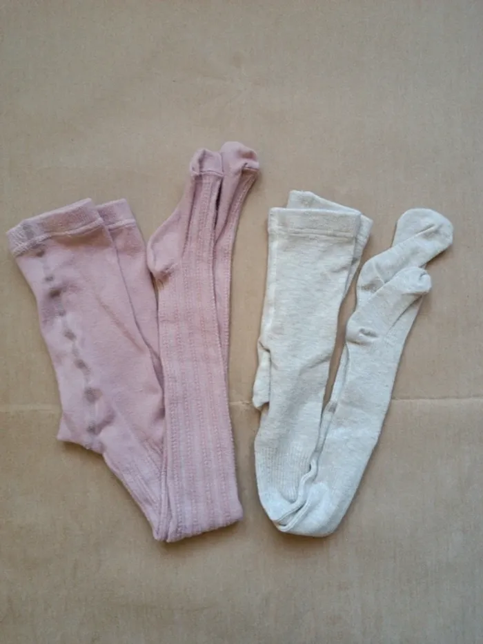 Lot 2 paires de collants 2-4 ans