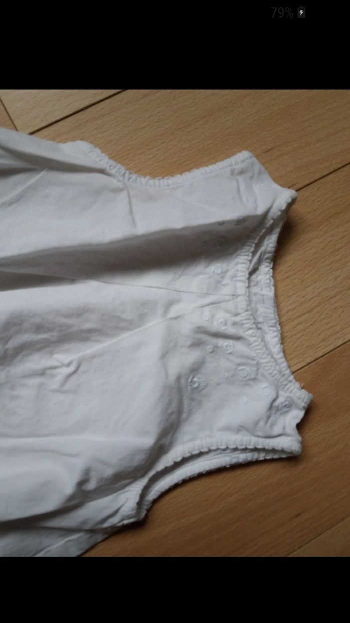 Robe Obaibi 6 mois - photo numéro 2