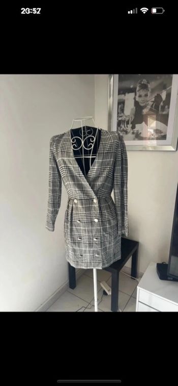 Robe à carreaux Zara taille S