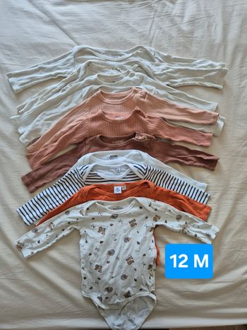 Lot de 10 bodies manches longues 12 M