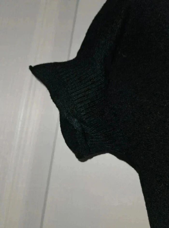 Jolie robe noire à manches courtes - photo numéro 4