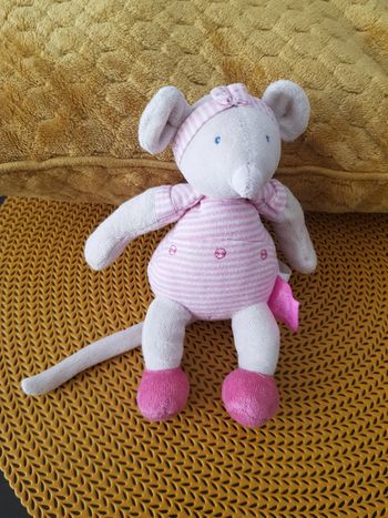 Peluche hochet souris rose
