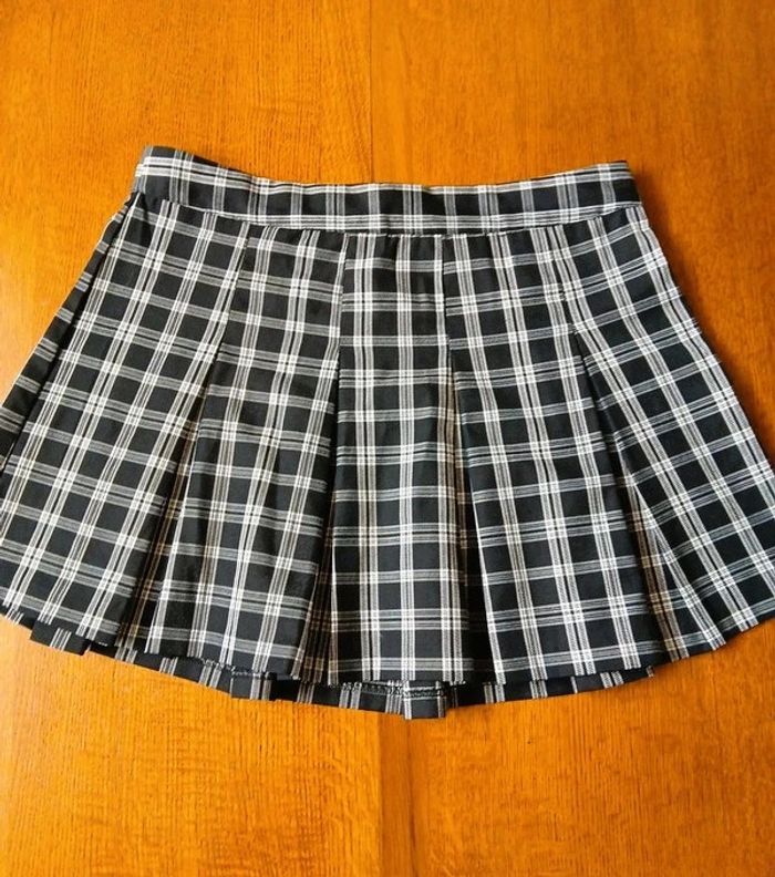🖤 Jupe courte plissée à carreaux – H&M – Taille 42 – Très bon état - photo numéro 8