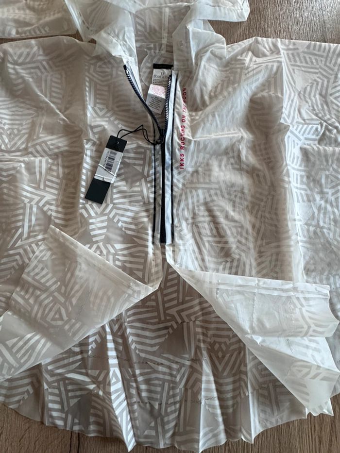 Poncho Ikks taille 3 neuf avec étiquette - photo numéro 7