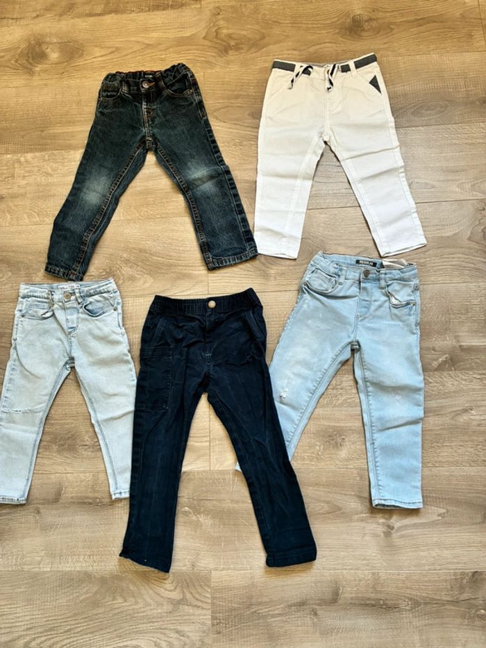 Lot 13 jeans 2/3 ans - photo numéro 3