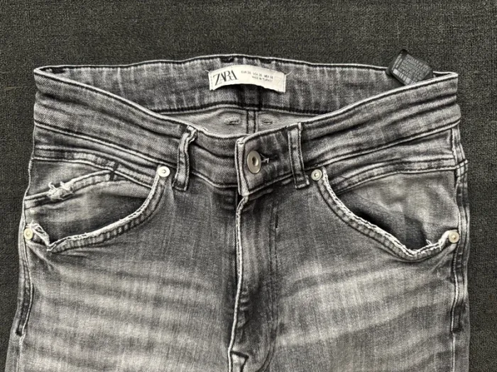 Jean gris Zara homme - photo numéro 4