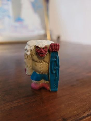 Vends figurine chaire de poule goosebumps l abominable hommes des neiges 1998 (rare)