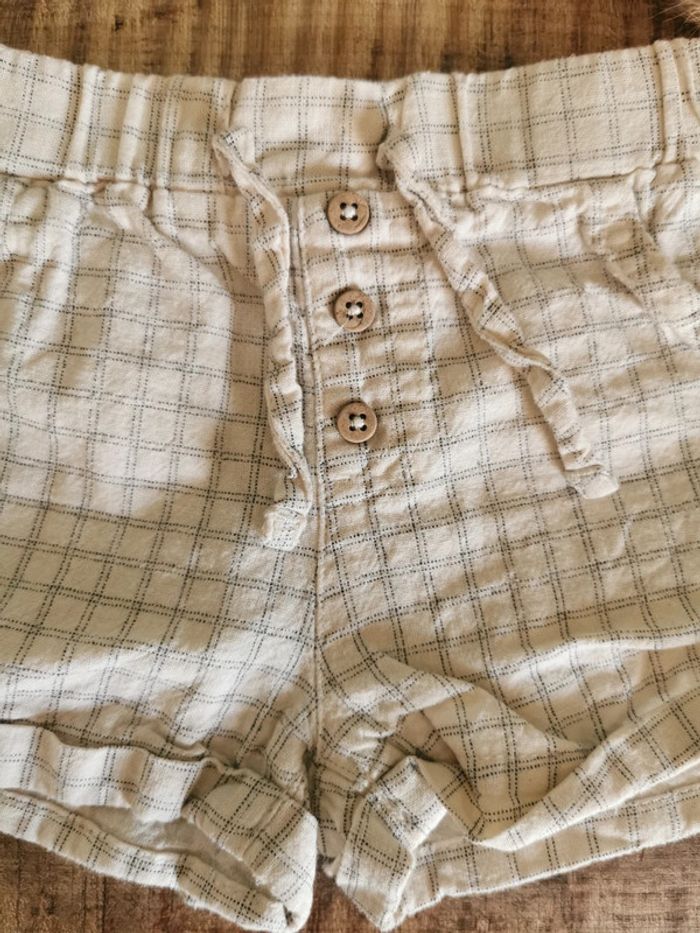 🌸Short beige carreau bébé 6mois léger type Lin Kiabi - photo numéro 5