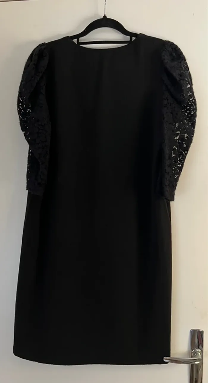 Robe noire La Petite Étoile - photo numéro 6