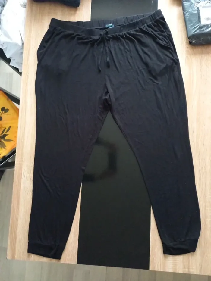 Pantalon noir femme Kiabi - photo numéro 2