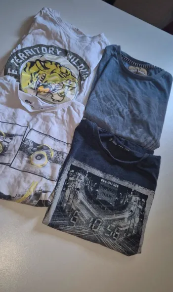 Lot t-shirts garçon taille 10 ans