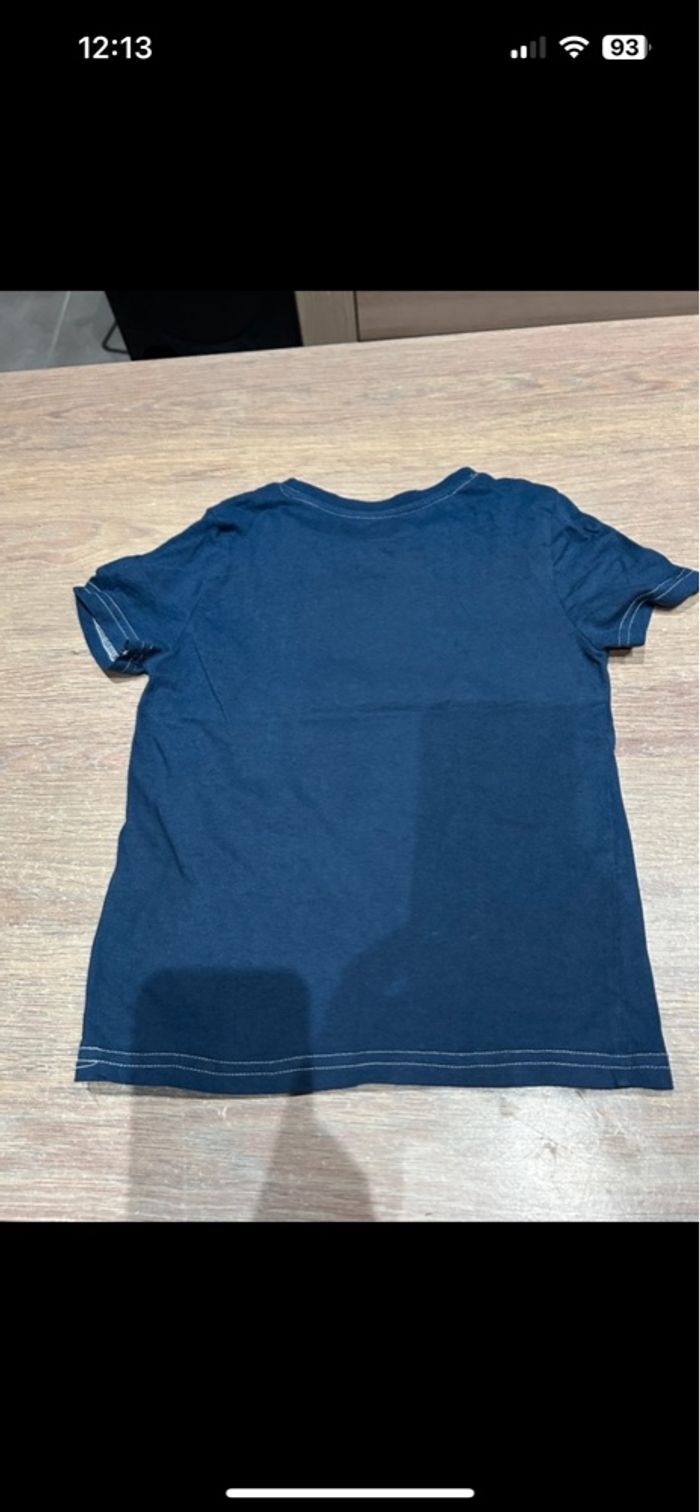 Teeshirt manches courtes bleu marine jur assic world 5 ans