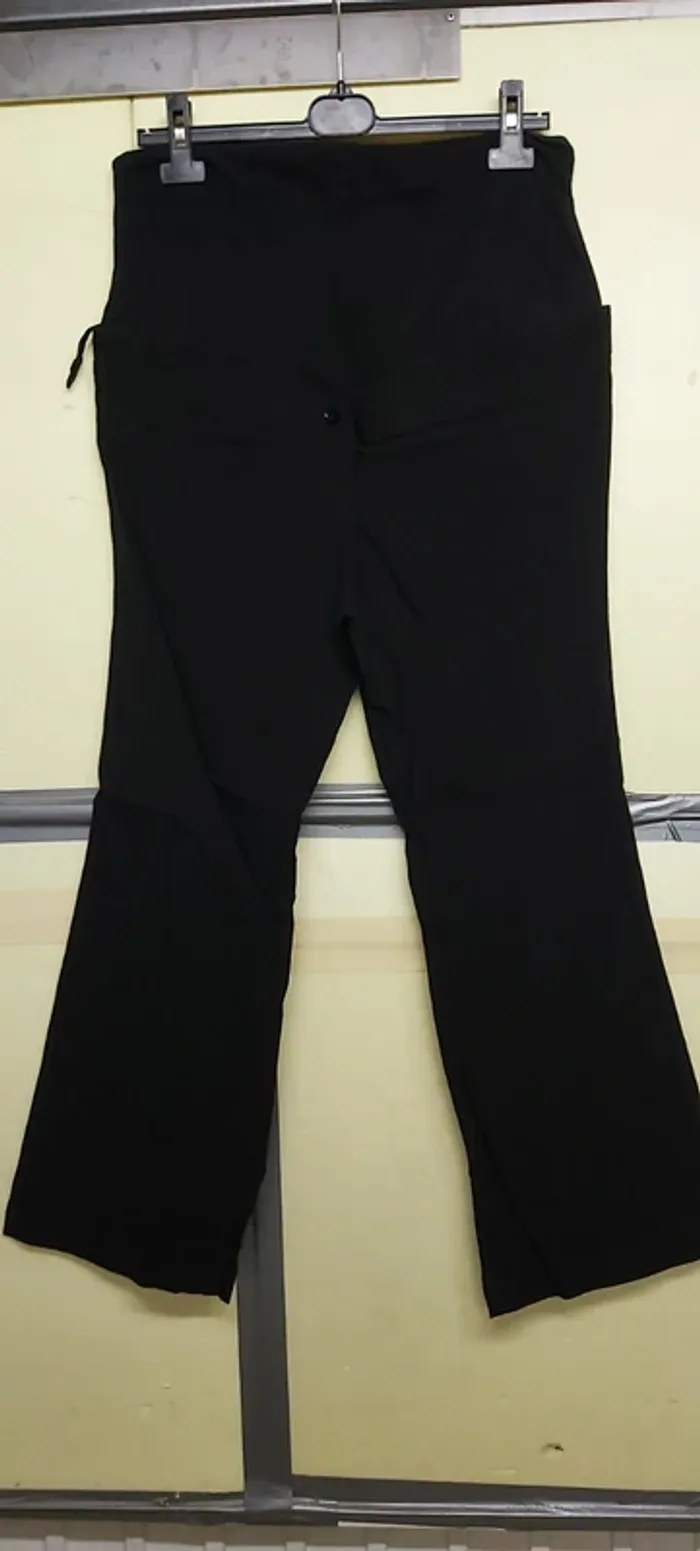 Pantalon grossesse