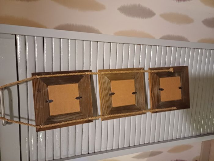 3 cadres à photos à suspendre neufs de 9x9 cm - photo numéro 2