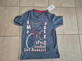 T shirt vertbaudet neuf