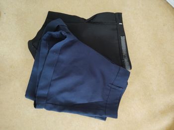 2 shorts