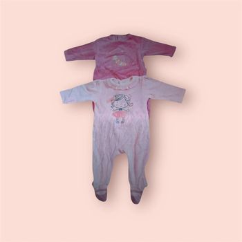 💜 Lot de 2 pyjamas taille 6 mois 🩷