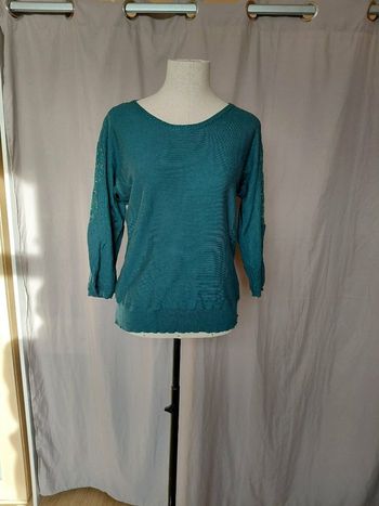 Très beau pull femme T 38
