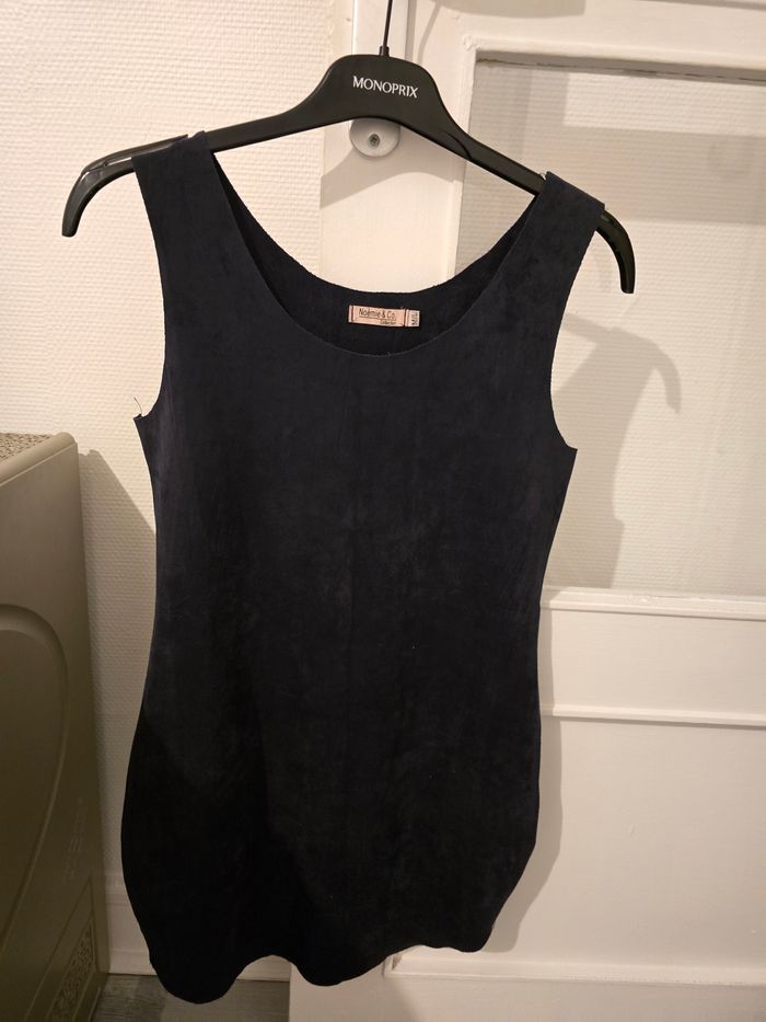 Robe pour femme taille m/L en très bon état - photo numéro 9
