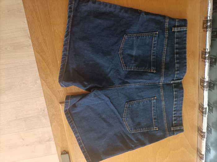 Short en jean bleu stones - photo numéro 3
