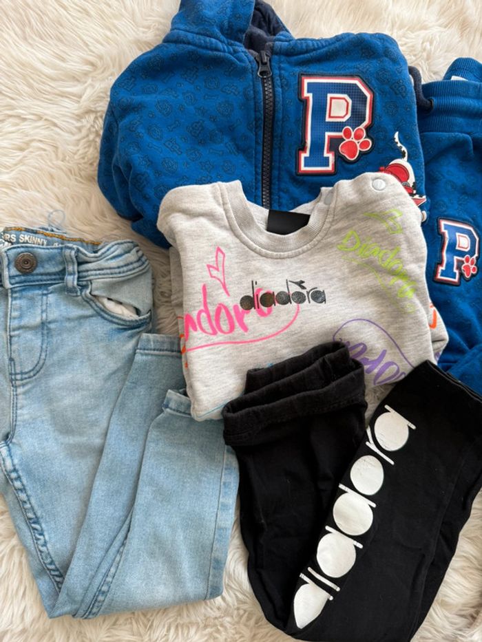 Lot vêtements 2-3 ans - photo numéro 2