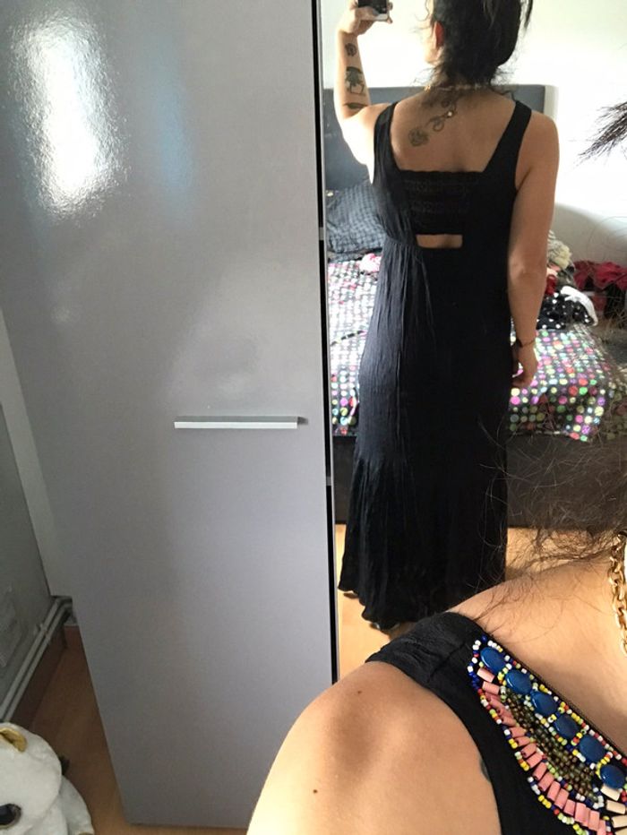 Robe longue à perles - photo numéro 2