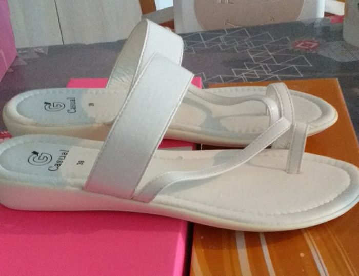 Sandales - photo numéro 2