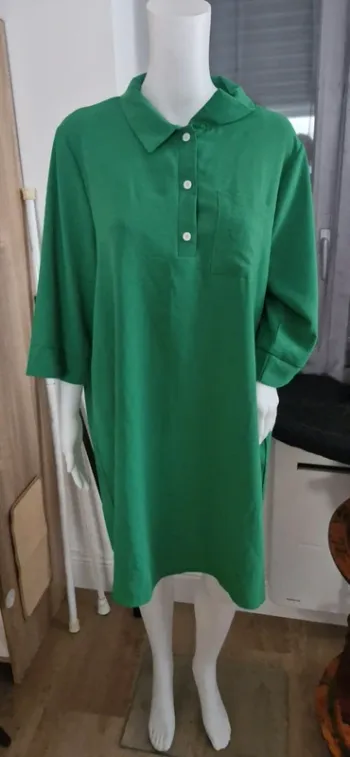 Magnifique robe chemise verte taille XL