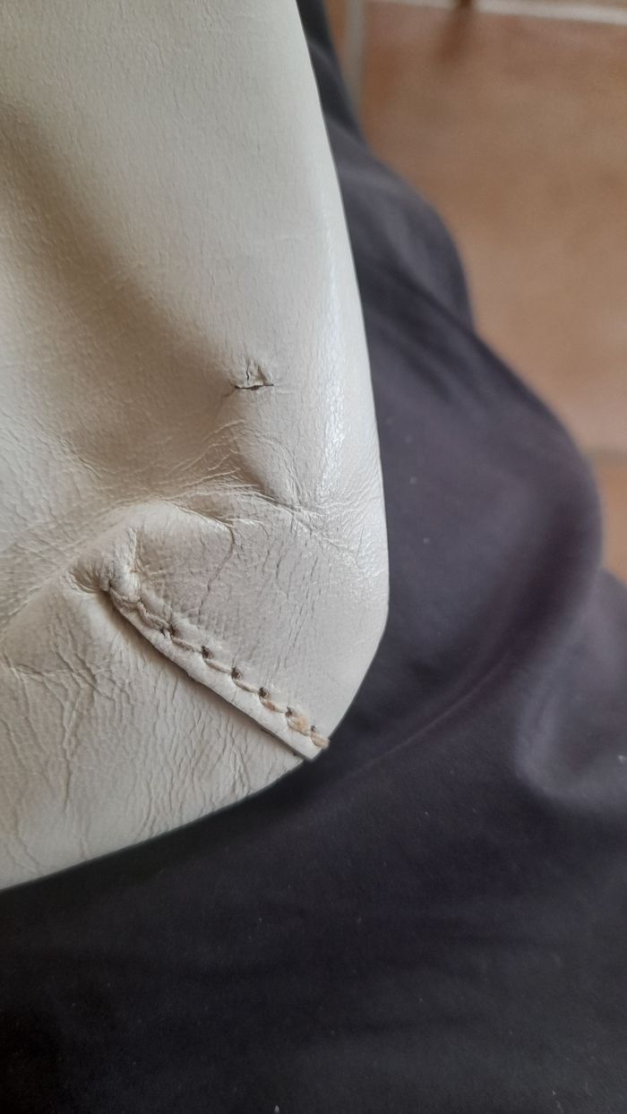 Pochette cuir souple - photo numéro 4