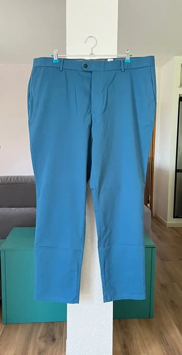 Chino Charles Tyrwhitt W44/L32 neuf - photo numéro 3