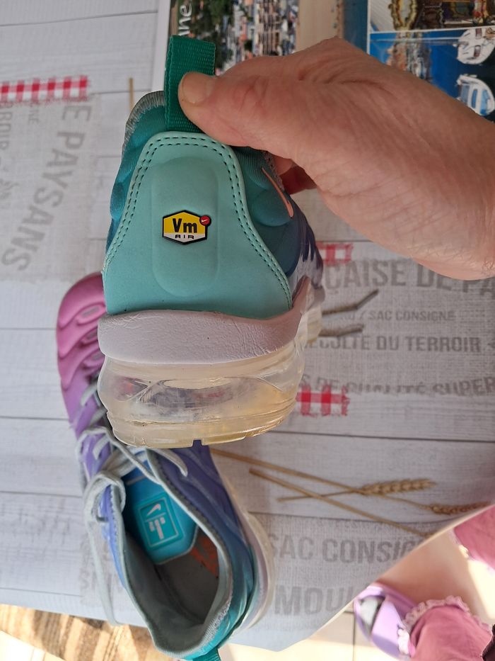 NIKE AIR VAPOR MAX PLUS POINTURE 40 - photo numéro 4