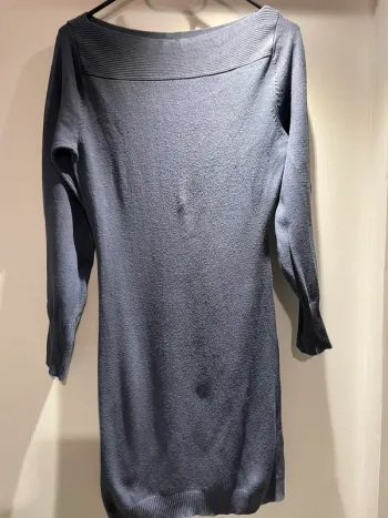 Pull robe 100 % Fashion taille unique en très bon état