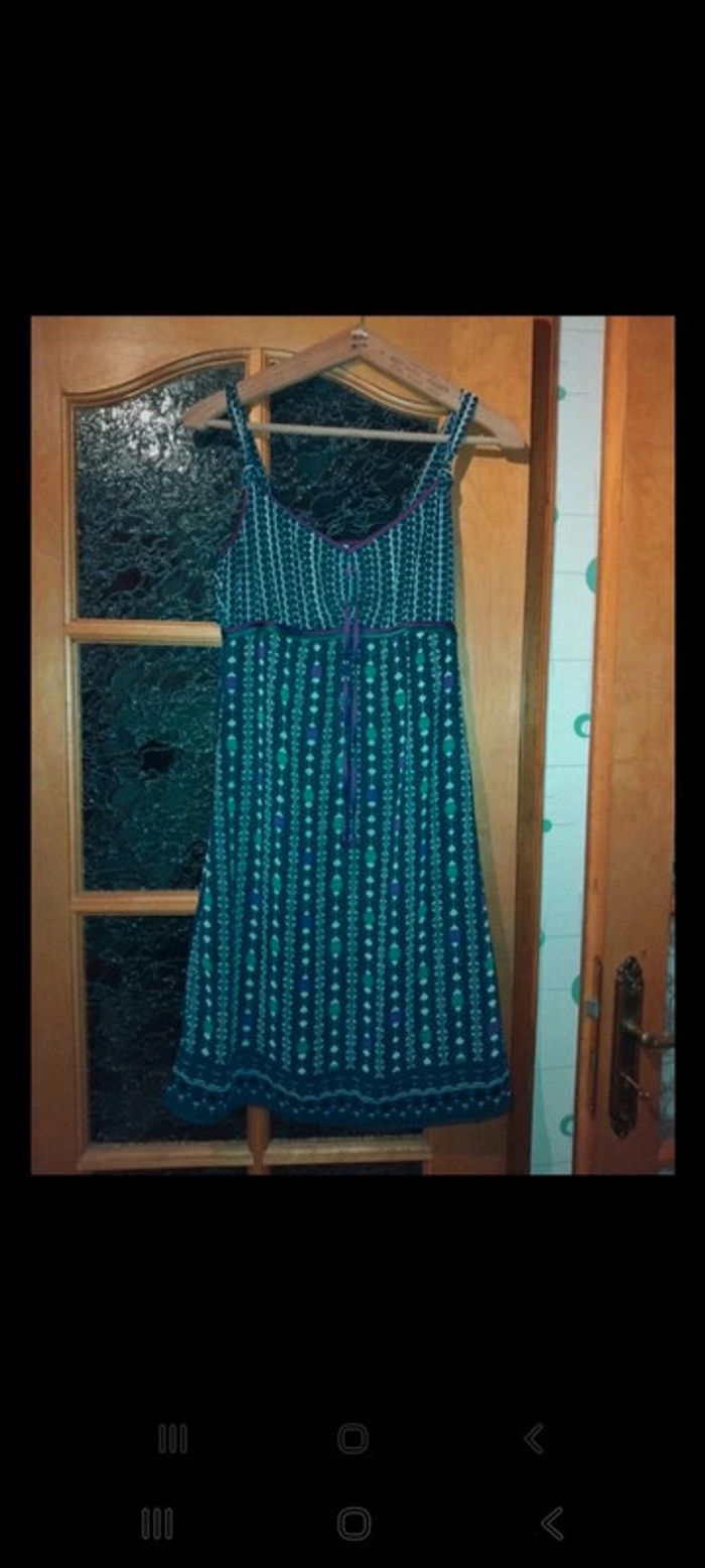 Robe à bretelles