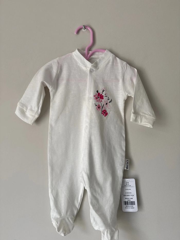 👶 pyjama fin bébé fille - 3 - 6 mois - 68 cm- necix’s- neuf avec étiquette