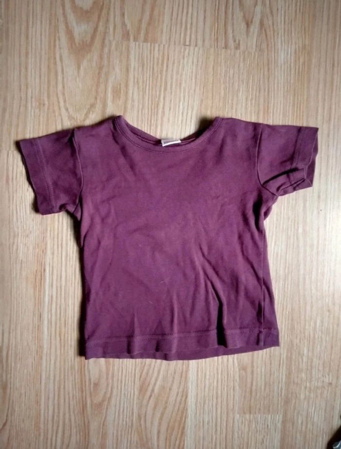 Lot de 4 tee shirt. Manches courtes. Bébé fille . Taille 18 mois - photo numéro 5