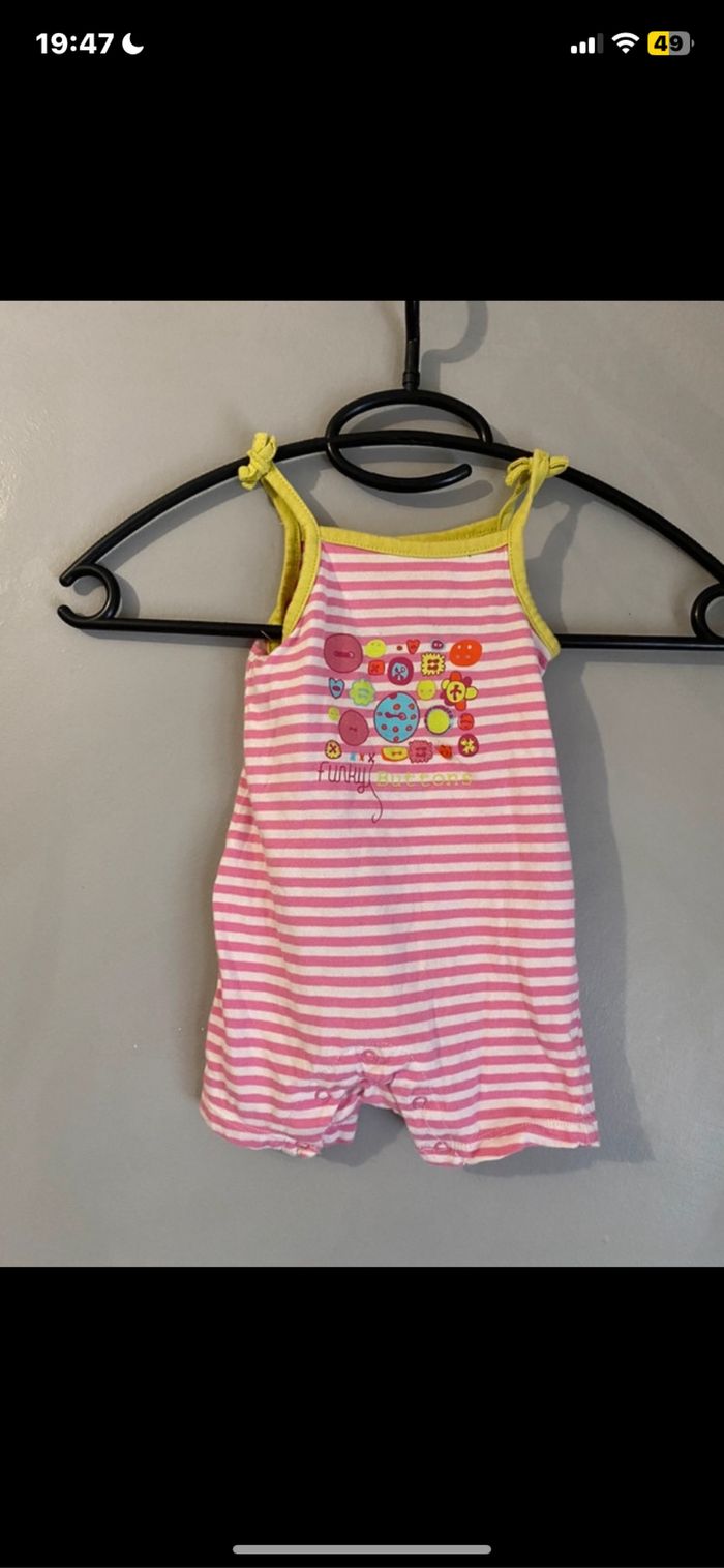 Combinaison bébé fille