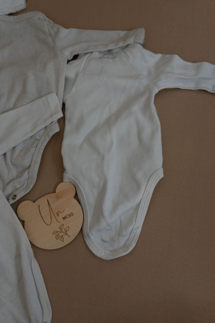 lot bodies body 1 mois divers blanc manche longue - photo numéro 4
