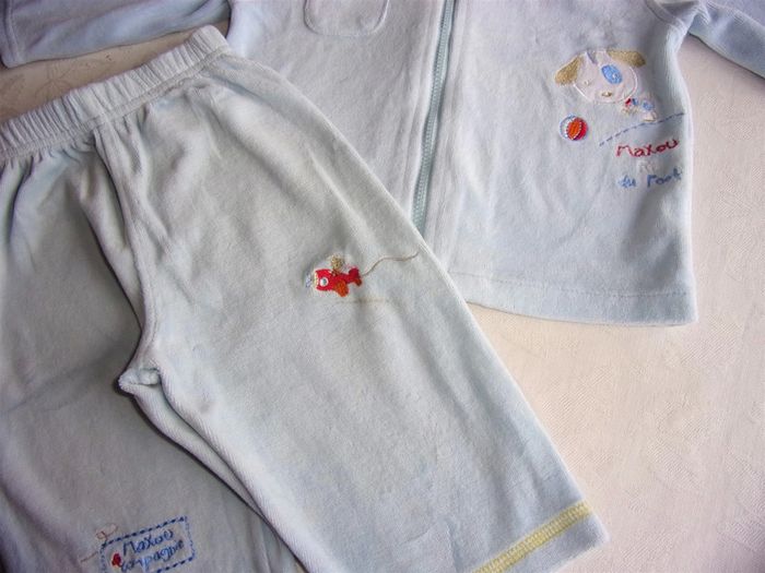 Ensemble jogging à Capuche - 12 mois - photo numéro 2