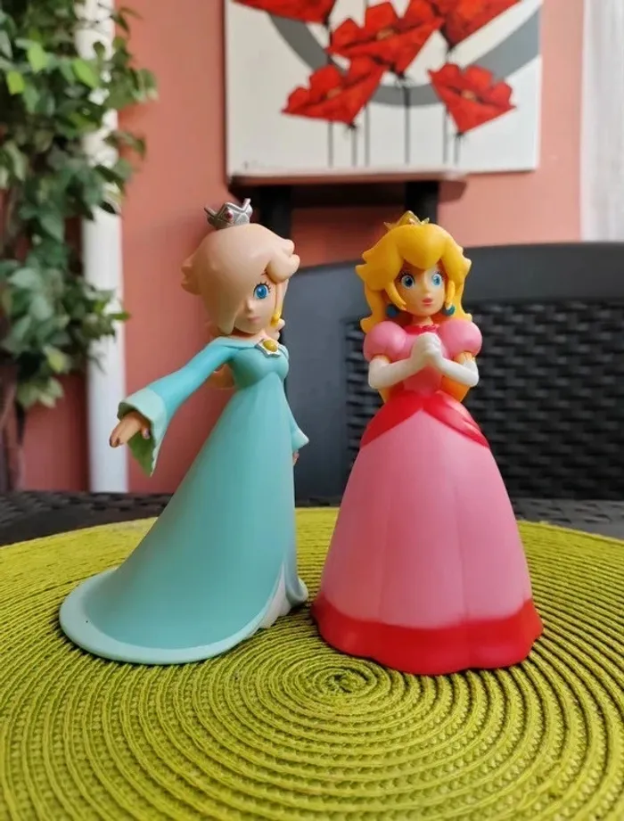 Lot de 2 grandes figurines Mario - Princess Peach & Harmonie - photo numéro 5
