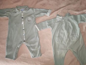 Lot de deux combinaisons JACADI  6 mois