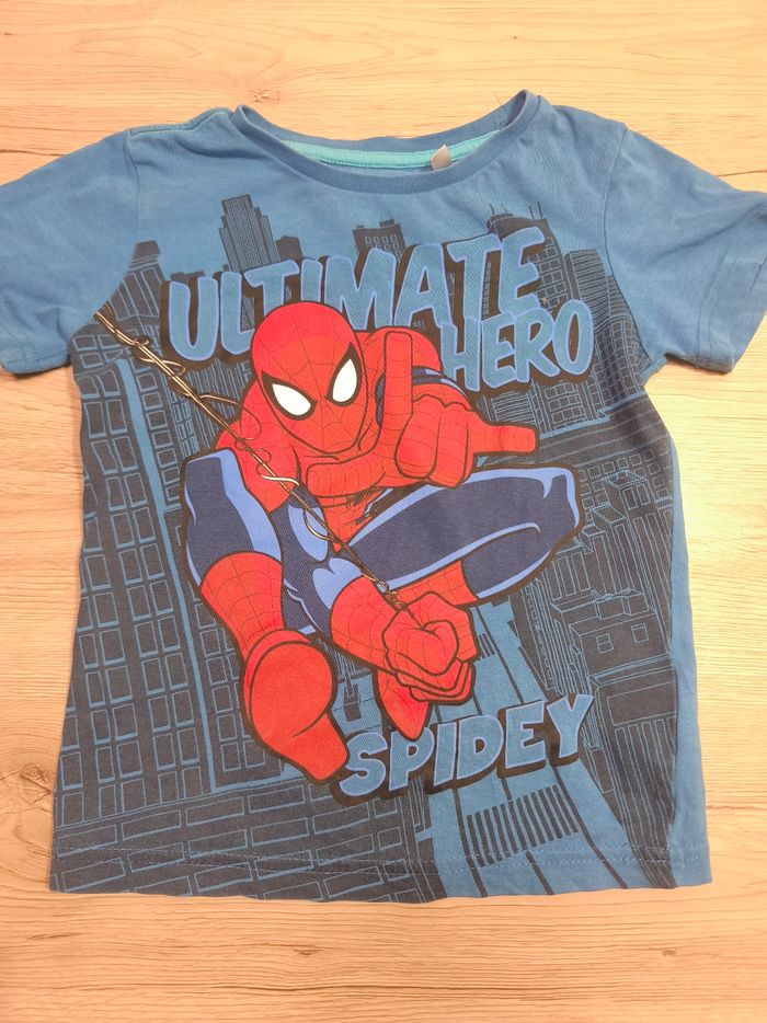 Tee-shirt manches courtes 4 ans spiderman - photo numéro 2