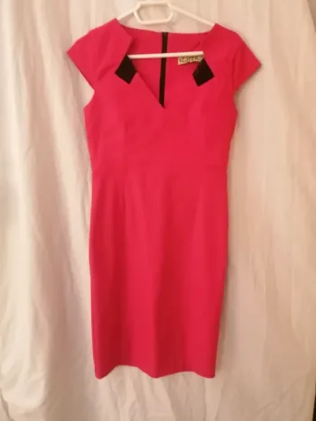 Robe fourreau