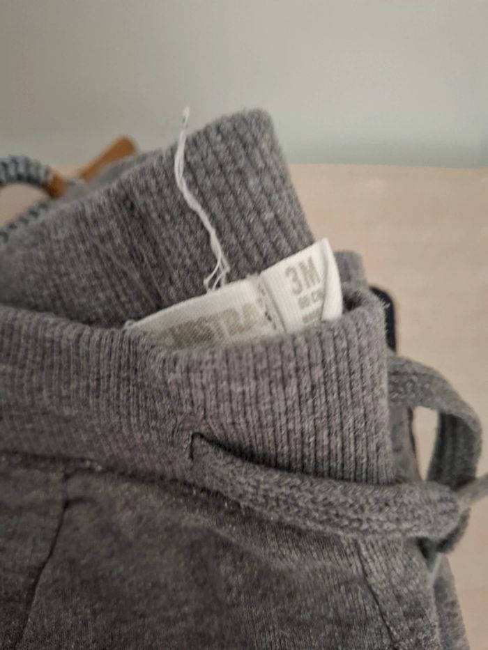 Lot pantalons - photo numéro 2