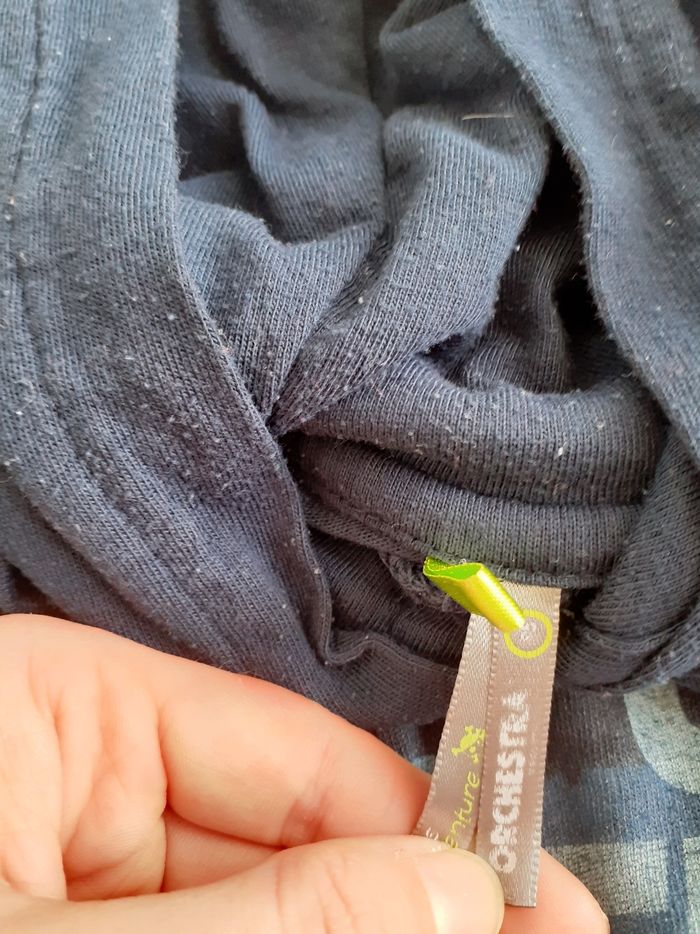 Tee-shirt a capuche - photo numéro 3