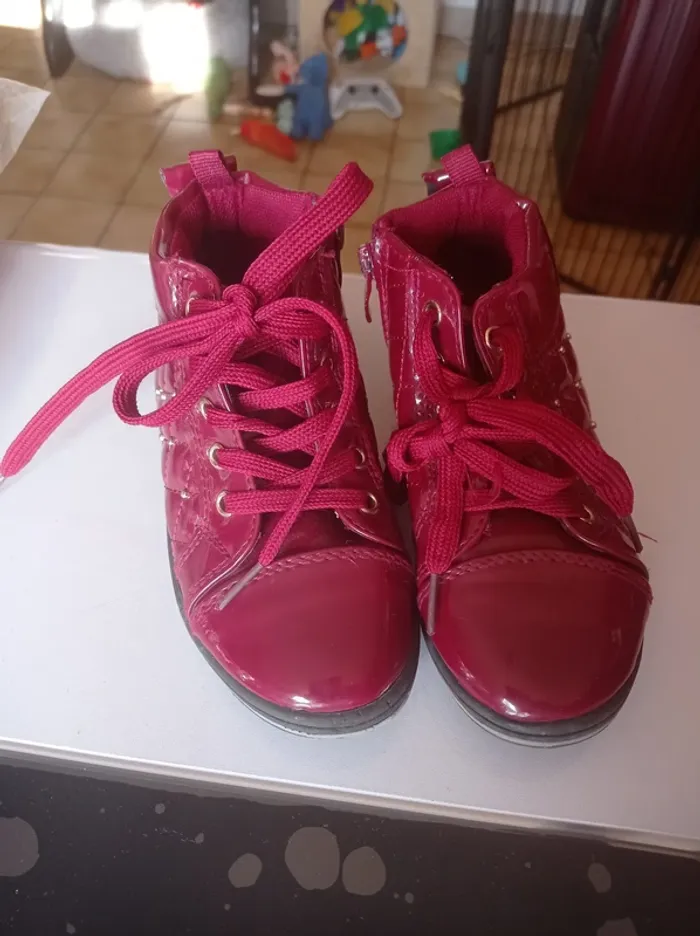 Chaussures enfant petite fille rouge vernis - photo numéro 3