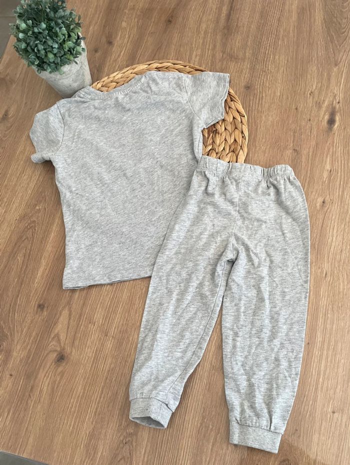 Pyjama - photo numéro 2