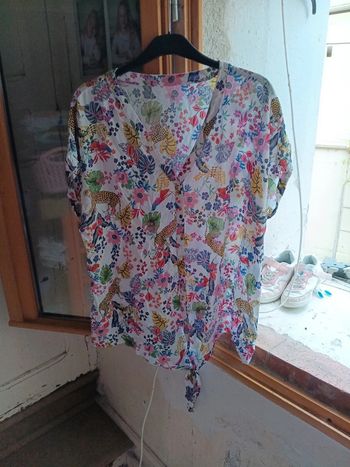 Blouse à bouton et nœud t.xl